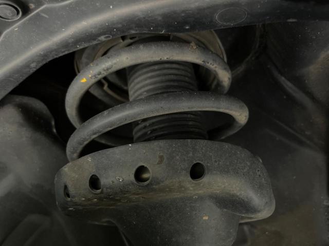 レガシィアウトバック リミテッド　４ＷＤ　純正ＳＤナビ　バックカメラ　アイサイトｖｅｒ．３　レーダークルーズ　ｈａｒｍａｎ／ｋａｒｄｏｎサウンド　禁煙車　パワーバックドア　黒革シート　パワーシート　コーナーセンサー　レーンキープ（24枚目）