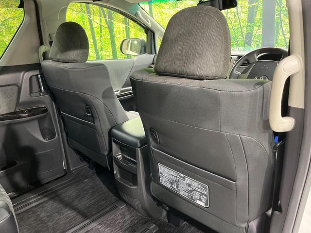 アルファードハイブリッド SR 4WD サンルーフ 両側電動ドア 9インチSDナビ 後席モニター バックカメラ 衝突被害軽減システム 禁煙車 電動リアゲート コーナーセンサー スマートキー HIDヘッド ビルトインETC クルコン(61枚目)