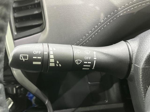 セレナ ｅ－パワー　ハイウェイスターＶ　後席モニター　両側電動スライドドア　純正９インチナビ　禁煙車　衝突軽減装置　レーダークルーズ　オートライト　オートマチックハイビーム　ＬＥＤヘッド　ＬＥＤフォグ　ＥＴＣ　ドラレコ　クリアランスソナー（31枚目）