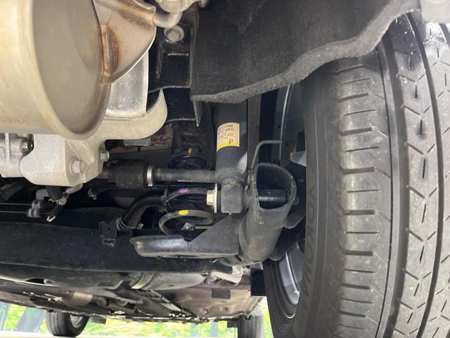 ノート Ｘ　ＦＯＵＲ　純正９インチナビ　バックカメラ　禁煙車　衝突軽減装置　スマートキー　オートライト　ＥＴＣ　シートヒーター　ドラレコ　レーンアシスト　クリアランスソナー　ドアバイザー　電動格納ミラー　プライバシーガラス（23枚目）