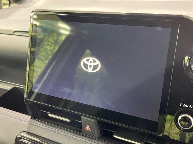 ヴォクシー ハイブリッドＳ－Ｚ　両側電動スライドドア　純正１０．５型ナビ　バックカメラ　セーフティセンス　レーダークルーズ　禁煙車　シートヒーター　合皮シート　クリアランスソナー　レーンキープアシスト　オートマチックハイビーム（4枚目）