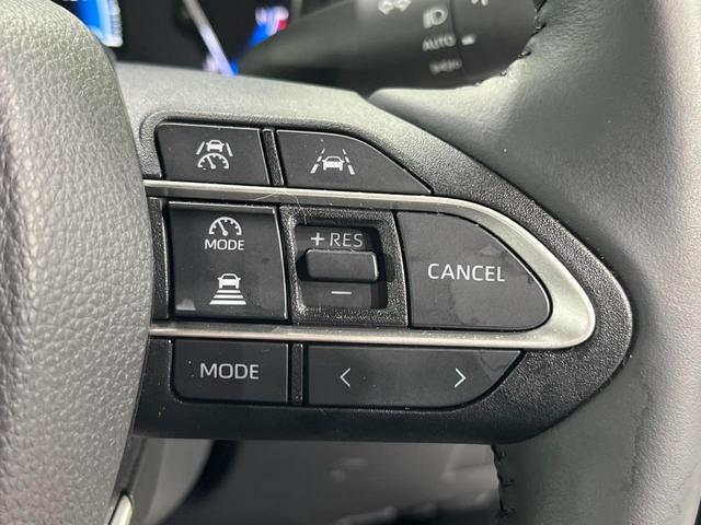 ヴォクシー ハイブリッドＳ－Ｚ　両側電動スライドドア　純正１０．５型ナビ　バックカメラ　セーフティセンス　レーダークルーズ　禁煙車　シートヒーター　合皮シート　クリアランスソナー　レーンキープアシスト　オートマチックハイビーム（7枚目）
