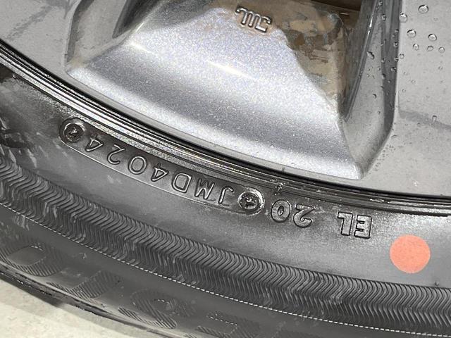 ヴォクシー ハイブリッドＳ－Ｚ　両側電動スライドドア　純正１０．５型ナビ　バックカメラ　セーフティセンス　レーダークルーズ　禁煙車　シートヒーター　合皮シート　クリアランスソナー　レーンキープアシスト　オートマチックハイビーム（65枚目）