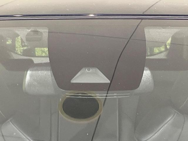 ＲＡＶ４ ハイブリッドＧ　純正ＳＤナビ　バックカメラ　禁煙車　衝突軽減装置　レーダークルーズ　スマートキー　パワーバックドア　スマートキー　パワーシート　シートヒーター　オートライト　オートマチックハイビーム　ＬＥＤヘッド（5枚目）
