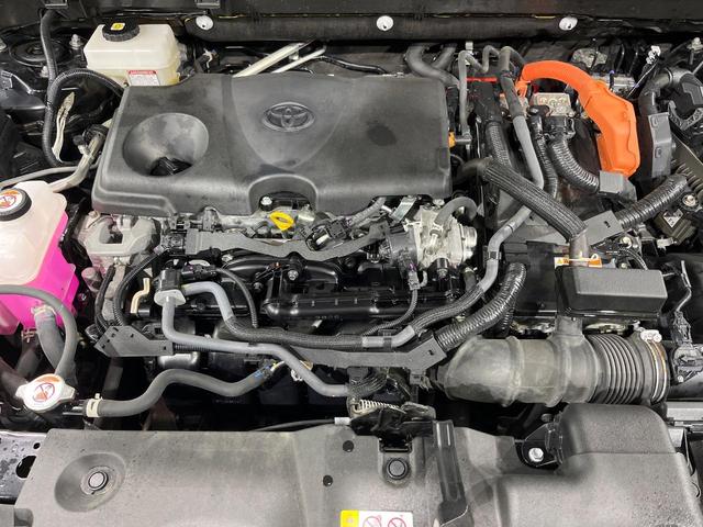 ＲＡＶ４ ハイブリッドＧ　純正ＳＤナビ　バックカメラ　禁煙車　衝突軽減装置　レーダークルーズ　スマートキー　パワーバックドア　スマートキー　パワーシート　シートヒーター　オートライト　オートマチックハイビーム　ＬＥＤヘッド（19枚目）