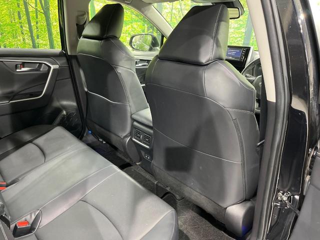 ＲＡＶ４ ハイブリッドＧ　純正ＳＤナビ　バックカメラ　禁煙車　衝突軽減装置　レーダークルーズ　スマートキー　パワーバックドア　スマートキー　パワーシート　シートヒーター　オートライト　オートマチックハイビーム　ＬＥＤヘッド（42枚目）