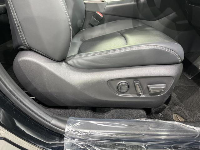 ＲＡＶ４ ハイブリッドＧ　純正ＳＤナビ　バックカメラ　禁煙車　衝突軽減装置　レーダークルーズ　スマートキー　パワーバックドア　スマートキー　パワーシート　シートヒーター　オートライト　オートマチックハイビーム　ＬＥＤヘッド（43枚目）