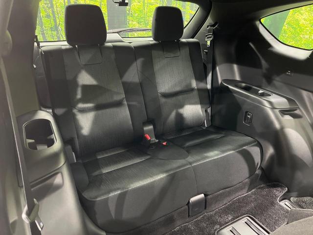 ＣＸ－８ ２５Ｓ　プロアクティブ　４ＷＤ　マツダコネクト　全周囲カメラ　スマートブレーキサポート　レーダークルーズ　禁煙車　ドラレコ　コーナーセンサー　スマートキー　ＬＥＤヘッド　ＥＴＣ　オートハイビーム　オートライト　シートヒーター（11枚目）