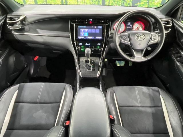 ハリアー エレガンス　Ｇ’ｓ　４ＷＤ　純正９インチＳＤナビ　バックカメラ　セーフティセンス　禁煙車　ハーフレザーシート　パワーシート　ドラレコ　スマートキー　ＬＥＤヘッド　ビルトインＥＴＣ　クルコン　オートライト　デュアルエアコン（2枚目）