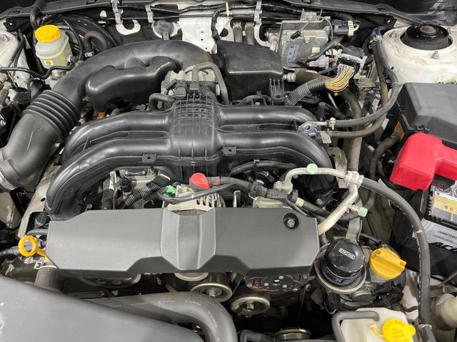 エクシーガ 2.5iアイサイト アルカンターラセレクション 4WD 7人乗り カロッツェリア製SDナビ バックカメラ 衝突被害軽減システム レーダークルーズ 禁煙車 スマートキー HIDヘッド ETC オートライト デュアルエアコン 純正17インチアルミ(20枚目)