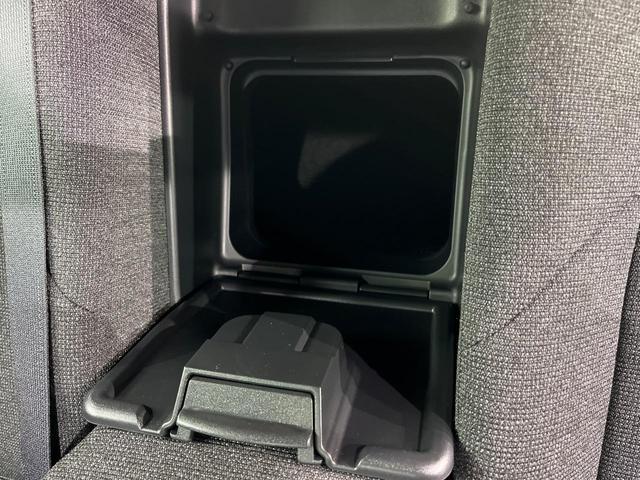 クラウンクロスオーバー Ｇアドバンスド　１２．３型ナビ付ディスプレイオーディオ　全周囲カメラ　寒冷地仕様　セーフティセンス　１００Ｖ電源　レーダークルーズ　禁煙車　電動リアゲート　ハーフレザーシート　パワーシート　コーナーセンサー（58枚目）