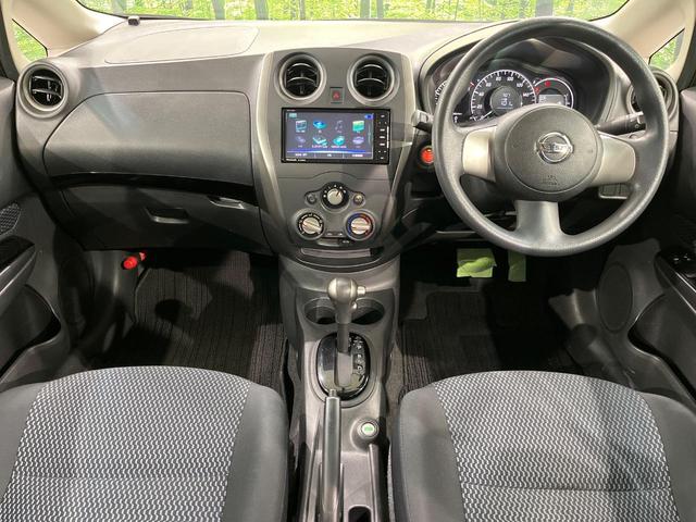 ノート Ｓ　ＤＩＧ－Ｓ　ＳＤナビ　禁煙車　スマートキー　純正１４インチホイール　Ｂｌｕｅｔｏｏｔｈ　ＣＤ　ＤＶＤ再生　フルセグ　エアコン　プライバシーガラス　電動格納ミラー　アイドリングストップ（2枚目）