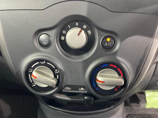ノート Ｓ　ＤＩＧ－Ｓ　ＳＤナビ　禁煙車　スマートキー　純正１４インチホイール　Ｂｌｕｅｔｏｏｔｈ　ＣＤ　ＤＶＤ再生　フルセグ　エアコン　プライバシーガラス　電動格納ミラー　アイドリングストップ（5枚目）