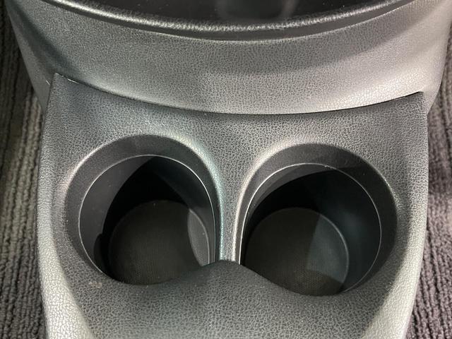 ノート Ｓ　ＤＩＧ－Ｓ　ＳＤナビ　禁煙車　スマートキー　純正１４インチホイール　Ｂｌｕｅｔｏｏｔｈ　ＣＤ　ＤＶＤ再生　フルセグ　エアコン　プライバシーガラス　電動格納ミラー　アイドリングストップ（43枚目）