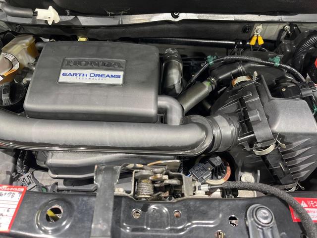 N-BOXカスタム G・Lホンダセンシング 電動スライドドア ケンウッド製SDナビ バックカメラ ホンダセンシング レーダークルーズ 禁煙車 コーナーセンサー スマートキー LEDヘッド・フォグ ETC 車線逸脱警報 盗難防止装置(19枚目)