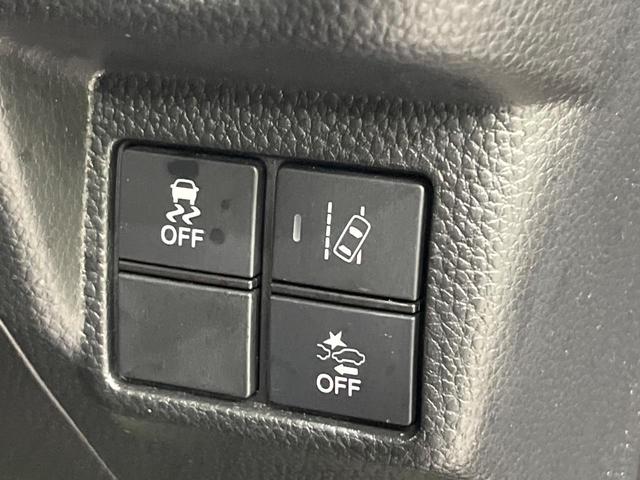 N-BOXカスタム G・Lホンダセンシング 電動スライドドア ケンウッド製SDナビ バックカメラ ホンダセンシング レーダークルーズ 禁煙車 コーナーセンサー スマートキー LEDヘッド・フォグ ETC 車線逸脱警報 盗難防止装置(37枚目)