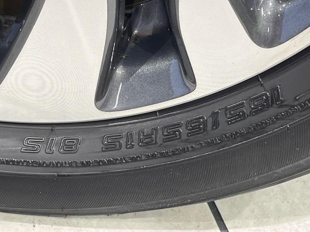 ソリオバンディット ハイブリッドMV 4WD 両側電動スライドドア 純正8型ナビ 全周囲カメラ 衝突被害軽減システム レーダークルーズ 禁煙車 コーナーセンサー スマートキー LEDヘッド オートハイビーム 車線逸脱警報 オートライト(64枚目)