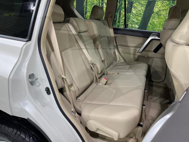 ランドクルーザープラド ＴＸ　Ｌパッケージ　４ＷＤ　サンルーフ　純正９型ＳＤナビ　バックカメラ　セーフティセンス　レーダークルーズ　禁煙車　レザーシート　前席シートエアコン　ドラレコ　コーナーセンサー　スマートキー　ＬＥＤヘッド　ＥＴＣ２．０（10枚目）