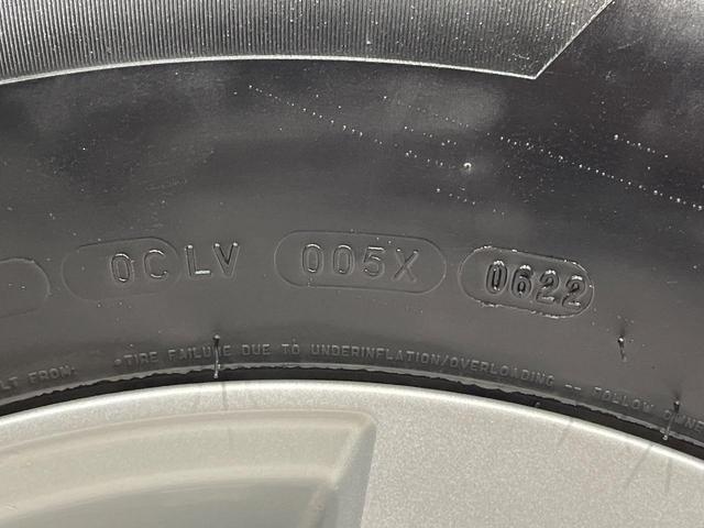 ランドクルーザープラド ＴＸ　Ｌパッケージ　４ＷＤ　サンルーフ　純正９型ＳＤナビ　バックカメラ　セーフティセンス　レーダークルーズ　禁煙車　レザーシート　前席シートエアコン　ドラレコ　コーナーセンサー　スマートキー　ＬＥＤヘッド　ＥＴＣ２．０（75枚目）