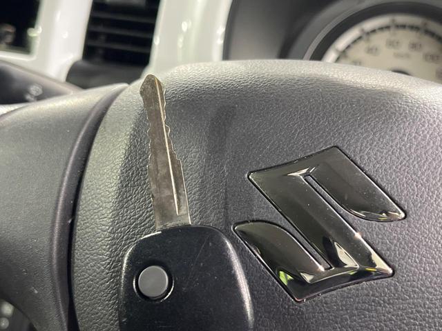 ハスラー A 4WD 禁煙車 シートヒーター ETC CD再生 エアコン キーレスエントリー トラクションコントロール プライバシーガラス ドアバイザー 盗難防止システム 衝突安全ボディ 横滑り防止装置(7枚目)