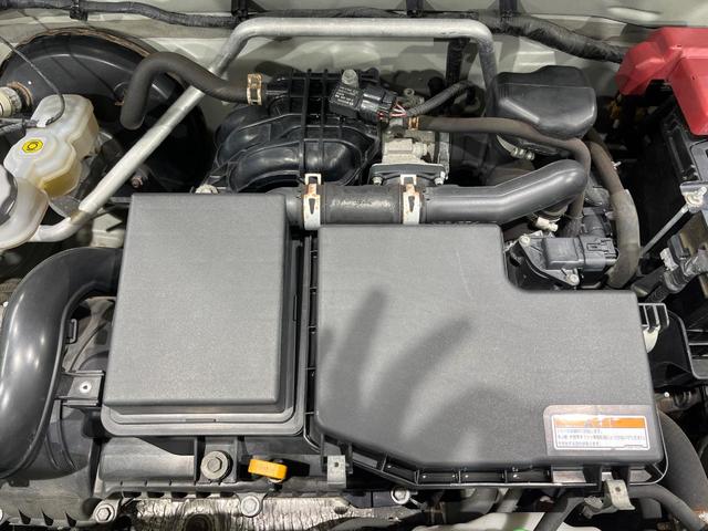 ハスラー A 4WD 禁煙車 シートヒーター ETC CD再生 エアコン キーレスエントリー トラクションコントロール プライバシーガラス ドアバイザー 盗難防止システム 衝突安全ボディ 横滑り防止装置(18枚目)