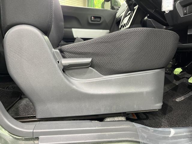 ハスラー A 4WD 禁煙車 シートヒーター ETC CD再生 エアコン キーレスエントリー トラクションコントロール プライバシーガラス ドアバイザー 盗難防止システム 衝突安全ボディ 横滑り防止装置(34枚目)