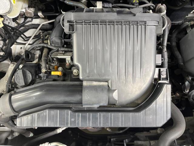 スイフト XG 禁煙車 SDナビ Bluetooth接続 ETC スマートキー&プッシュスタート オートエアコン 14インチアルミホイール ドアバイザー プライバシーガラス(19枚目)