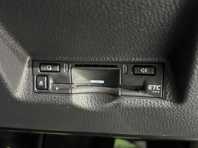 ヤリスクロス X バックカメラ 寒冷地仕様 トヨタセーフティセンス レーダークルーズ ディスプレイオーディオ 禁煙車 コーナーセンサー スマートキー オートハイビーム 車線逸脱警報 オートライト Bluetooth(8枚目)