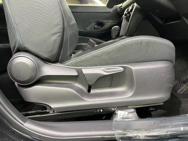 ヤリスクロス X バックカメラ 寒冷地仕様 トヨタセーフティセンス レーダークルーズ ディスプレイオーディオ 禁煙車 コーナーセンサー スマートキー オートハイビーム 車線逸脱警報 オートライト Bluetooth(46枚目)