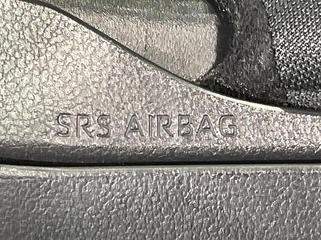 ヤリスクロス X バックカメラ 寒冷地仕様 トヨタセーフティセンス レーダークルーズ ディスプレイオーディオ 禁煙車 コーナーセンサー スマートキー オートハイビーム 車線逸脱警報 オートライト Bluetooth(47枚目)