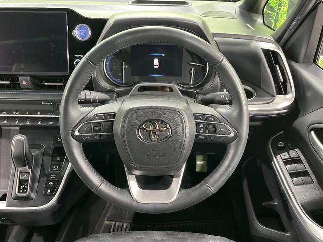 ヴォクシー ハイブリッドS-Z モデリスタエアロ フリップダウンモニター 両側電動スライドドア 全周囲カメラ 寒冷地仕様 トヨタセーフティセンス 100V電源 レーダークルーズ 禁煙車 電動リアゲート ハーフレザーシート ドラレコ(13枚目)