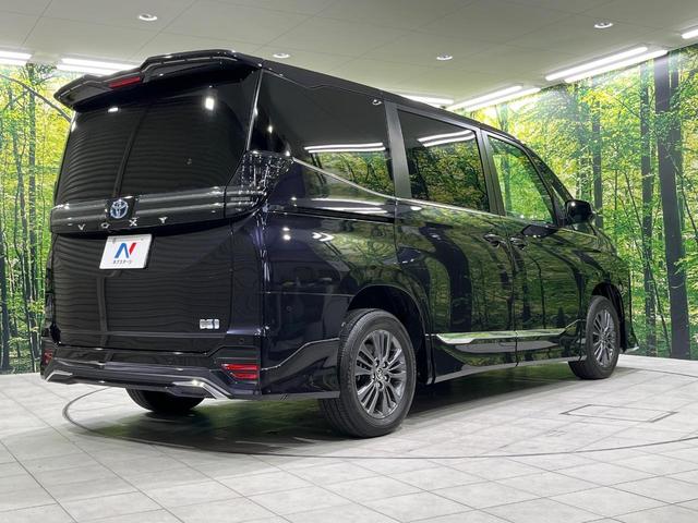 ヴォクシー ハイブリッドS-Z モデリスタエアロ フリップダウンモニター 両側電動スライドドア 全周囲カメラ 寒冷地仕様 トヨタセーフティセンス 100V電源 レーダークルーズ 禁煙車 電動リアゲート ハーフレザーシート ドラレコ(19枚目)