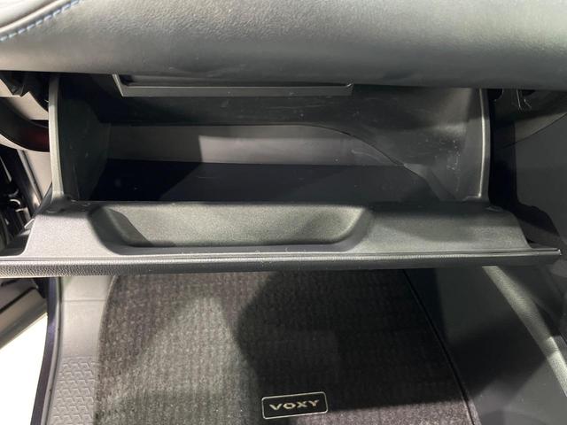 ヴォクシー ハイブリッドS-Z モデリスタエアロ フリップダウンモニター 両側電動スライドドア 全周囲カメラ 寒冷地仕様 トヨタセーフティセンス 100V電源 レーダークルーズ 禁煙車 電動リアゲート ハーフレザーシート ドラレコ(64枚目)