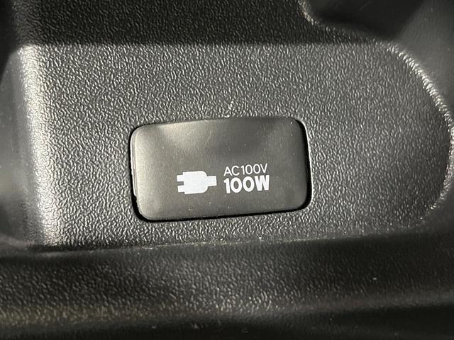 ハイエースバン スーパーGL ダークプライムII 両側電動スライドドア パナソニック製SDナビ バックカメラ 1500Wアクセサリーコンセント 禁煙車 ハーフレザーシート スマートキー LEDヘッド オートライト オートエアコン Bluetooth(6枚目)