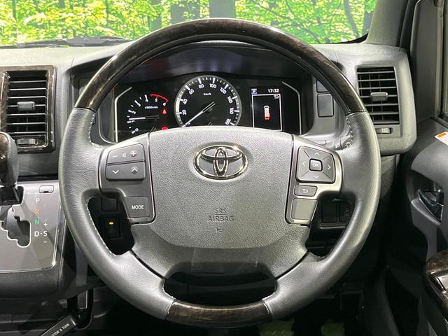 ハイエースバン スーパーGL ダークプライムII 両側電動スライドドア パナソニック製SDナビ バックカメラ 1500Wアクセサリーコンセント 禁煙車 ハーフレザーシート スマートキー LEDヘッド オートライト オートエアコン Bluetooth(12枚目)