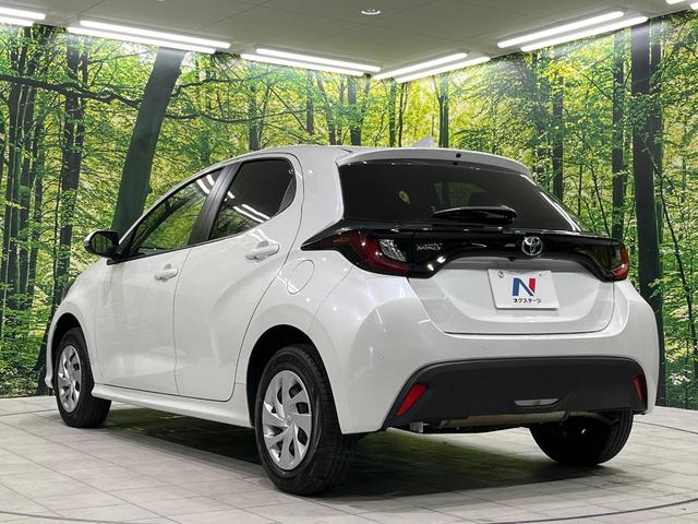 ヤリス X 4WD SDナビ バックカメラ 寒冷地仕様 セーフティーセンス レーダークルーズ 禁煙車 コーナーセンサー スマートキー ETC 車線逸脱警報 オートライト Bluetooth CD DVD再生(53枚目)