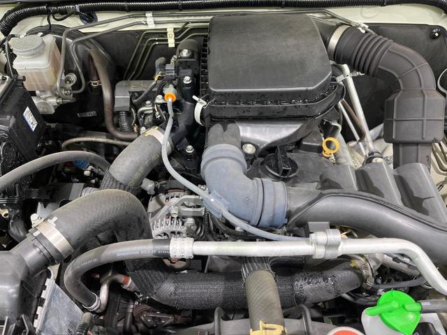 ジムニー XC 純正SDナビ バックカメラ スズキセーフティサポート 禁煙車 ドライブレコーダー スマートキー LEDヘッド ETC クルーズコントロール オートハイビーム 車線逸脱警報 オートライト オートエアコン(19枚目)