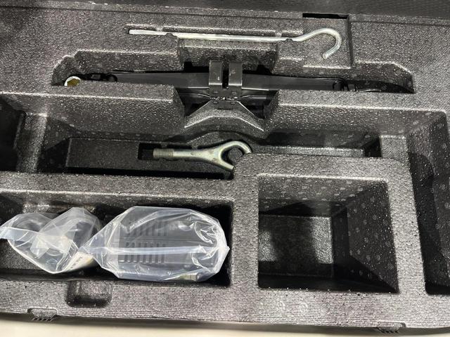 タント Ｌ　純正ＳＤナビ　禁煙車　ドライブレコーダー　Ｂｌｕｅｔｏｏｔｈ　ＤＶＤ再生　フルセグ　アイドリングストップ　電動格納ミラー　アームレスト（38枚目）