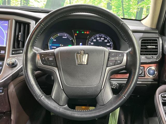 クラウンハイブリッド ロイヤルサルーン Four 4WD 純正8型ナビ バックカメラ 禁煙車 ドラレコ スマートキー LEDヘッド クルコン オートライト デュアルエアコン 純正16インチアルミ Bluetooth CD DVD再生 フルセグ(12枚目)