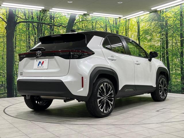 ヤリスクロス Ｚ　寒冷地仕様　バックカメラ　セーフティセンス　レーダークルーズ　禁煙車　ハーフレザーシート　シートヒーター　パワーシート　ドラレコ　コーナーセンサー　スマートキー　ＬＥＤヘッド　ディスプレイオーディオ（18枚目）