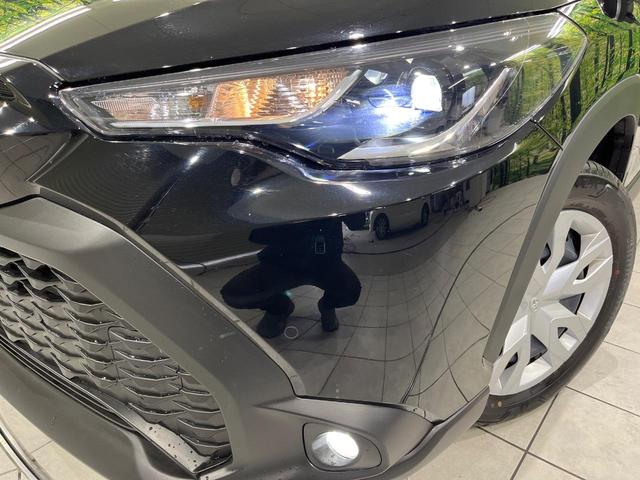 カローラクロス ハイブリッド　Ｇ　８インチディスプレイオーディオ　バックカメラ　寒冷地仕様　禁煙車　衝突軽減装置　レーダークルーズ　スマートキー　ＥＴＣ　オートライト　オートエアコン　ＬＥＤヘッド　オートマチックハイビーム（13枚目）