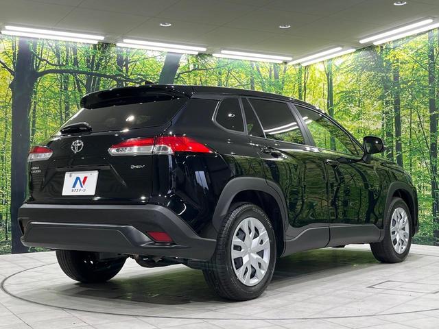 カローラクロス ハイブリッド　Ｇ　８インチディスプレイオーディオ　バックカメラ　寒冷地仕様　禁煙車　衝突軽減装置　レーダークルーズ　スマートキー　ＥＴＣ　オートライト　オートエアコン　ＬＥＤヘッド　オートマチックハイビーム（18枚目）