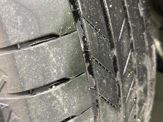 カローラクロス ハイブリッド　Ｇ　８インチディスプレイオーディオ　バックカメラ　寒冷地仕様　禁煙車　衝突軽減装置　レーダークルーズ　スマートキー　ＥＴＣ　オートライト　オートエアコン　ＬＥＤヘッド　オートマチックハイビーム（64枚目）