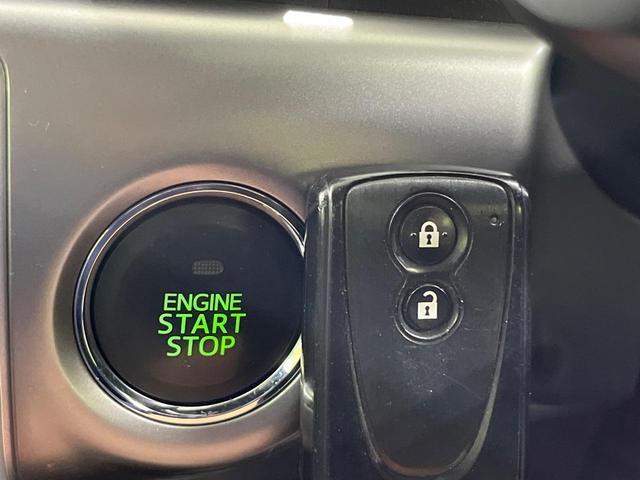 コペン セロ　ＳＤナビ　バックカメラ　禁煙車　シートヒーター　スマートキー　ＨＩＤヘッド　ＥＴＣ　オートエアコン　盗難防止システム　純正１６インチＡＷ　フルセグ　ＣＤ／ＤＶＤ再生　Ｂｌｕｅｔｏｏｔｈ再生（7枚目）