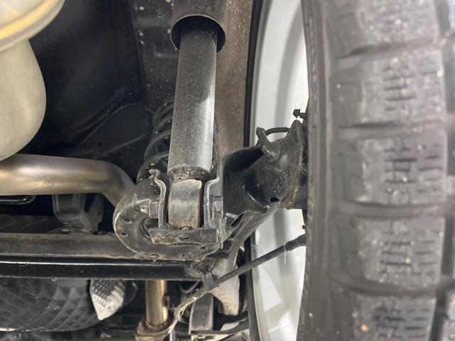 コペン セロ　ＳＤナビ　バックカメラ　禁煙車　シートヒーター　スマートキー　ＨＩＤヘッド　ＥＴＣ　オートエアコン　盗難防止システム　純正１６インチＡＷ　フルセグ　ＣＤ／ＤＶＤ再生　Ｂｌｕｅｔｏｏｔｈ再生（21枚目）