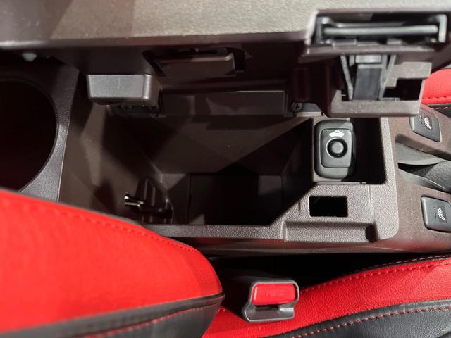 コペン セロ　ＳＤナビ　バックカメラ　禁煙車　シートヒーター　スマートキー　ＨＩＤヘッド　ＥＴＣ　オートエアコン　盗難防止システム　純正１６インチＡＷ　フルセグ　ＣＤ／ＤＶＤ再生　Ｂｌｕｅｔｏｏｔｈ再生（39枚目）