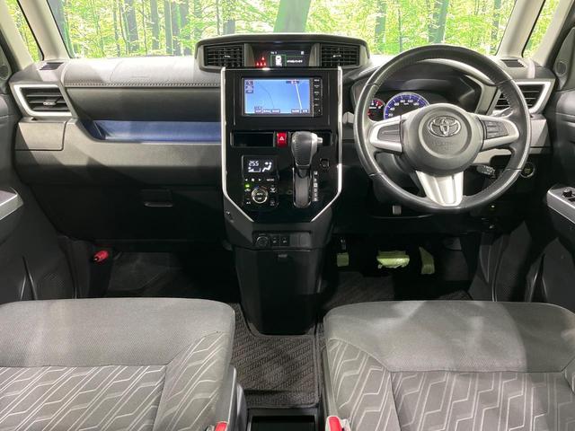 タンク カスタムＧ　両側電動スライドドア　純正ＳＤナビ　バックカメラ　禁煙車　衝突軽減装置　スマートキー　オートライト　オートエアコン　ＥＴＣ　ＬＥＤヘッド　ＬＥＤフォグ　シートヒーター　クリアランスソナー　ドアバイザー（2枚目）