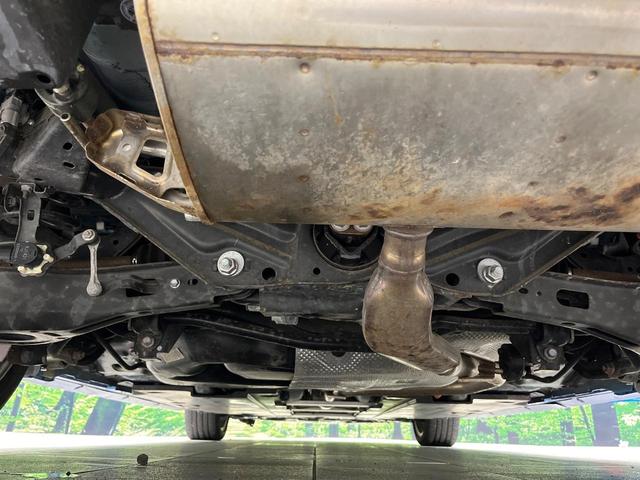 プリウス Ａツーリングセレクション　純正ＳＤナビ　バックカメラ　禁煙車　衝突軽減装置　レーダークルーズ　オートエアコン　オートライト　オートマチックハイビーム　ＬＥＤヘッド　パワーシート　シートヒーター　ＥＴＣ　クリアランスソナー（20枚目）