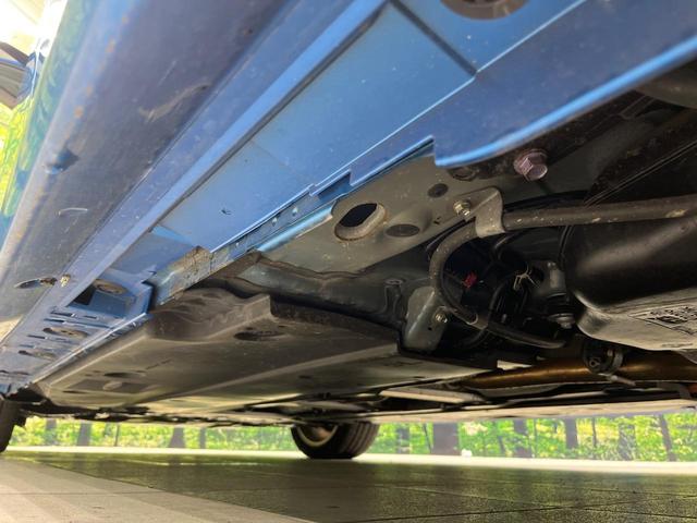 プリウス Ａツーリングセレクション　純正ＳＤナビ　バックカメラ　禁煙車　衝突軽減装置　レーダークルーズ　オートエアコン　オートライト　オートマチックハイビーム　ＬＥＤヘッド　パワーシート　シートヒーター　ＥＴＣ　クリアランスソナー（21枚目）