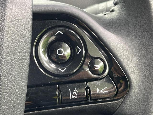 プリウス Ａツーリングセレクション　純正ＳＤナビ　バックカメラ　禁煙車　衝突軽減装置　レーダークルーズ　オートエアコン　オートライト　オートマチックハイビーム　ＬＥＤヘッド　パワーシート　シートヒーター　ＥＴＣ　クリアランスソナー（32枚目）